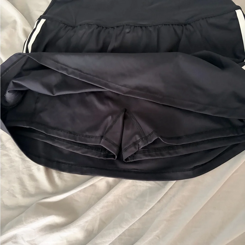 HALARA Black Skirt with White Side Stripes - Picture 5 of 5